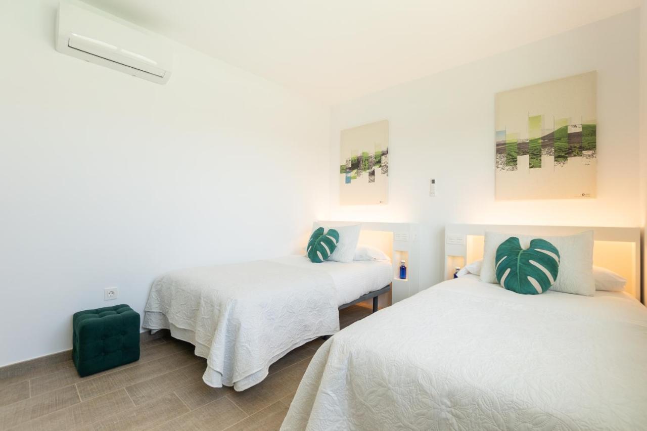 Sea Breeze Villas Lapa And Claca Playa Blanca  Exteriör bild