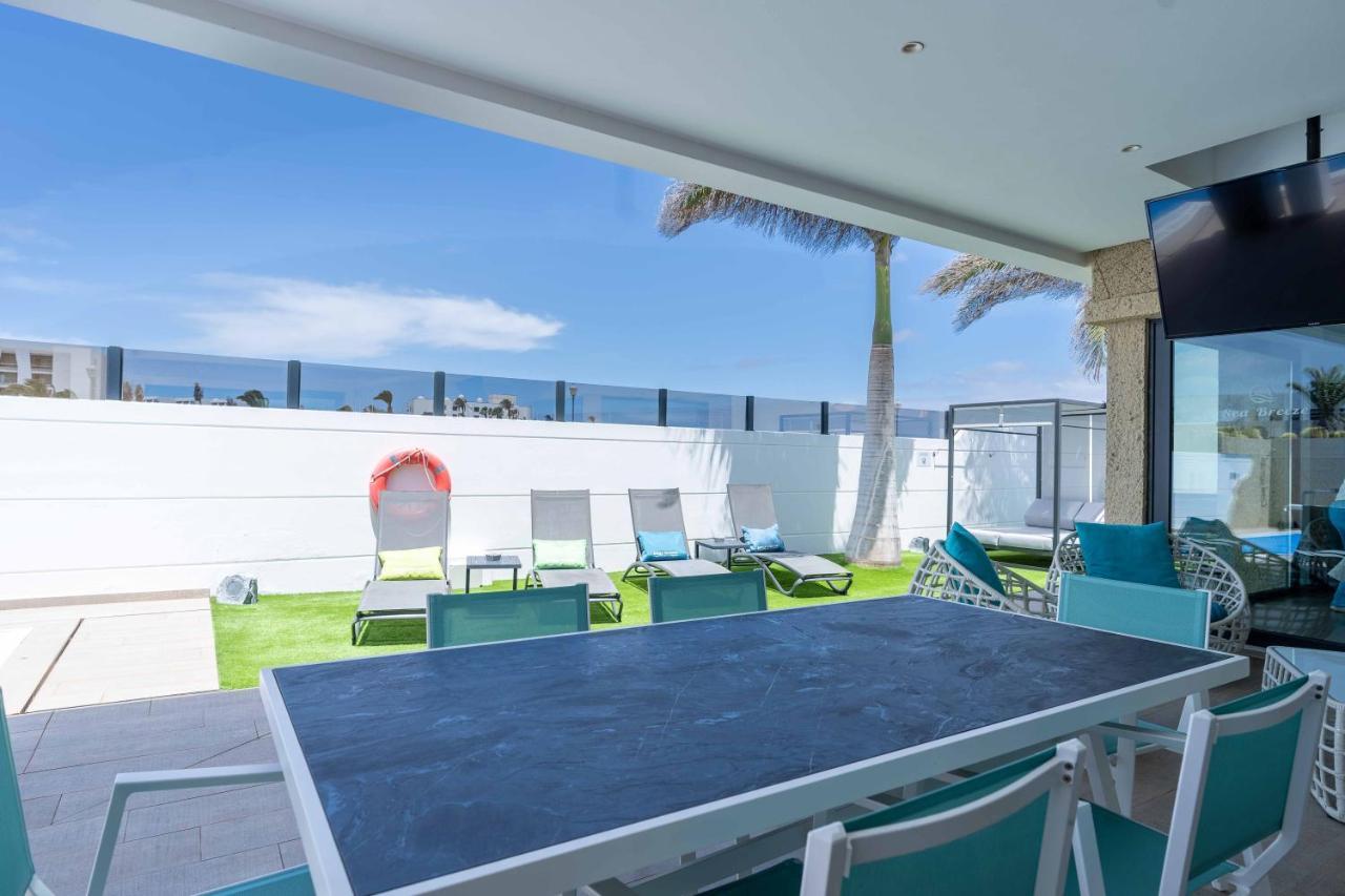 Sea Breeze Villas Lapa And Claca Playa Blanca  Exteriör bild