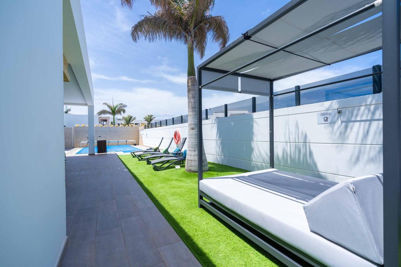 Sea Breeze Villas Lapa And Claca Playa Blanca  Exteriör bild