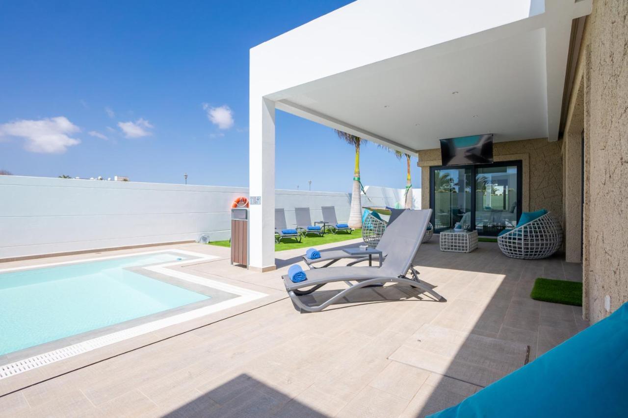 Sea Breeze Villas Lapa And Claca Playa Blanca  Exteriör bild