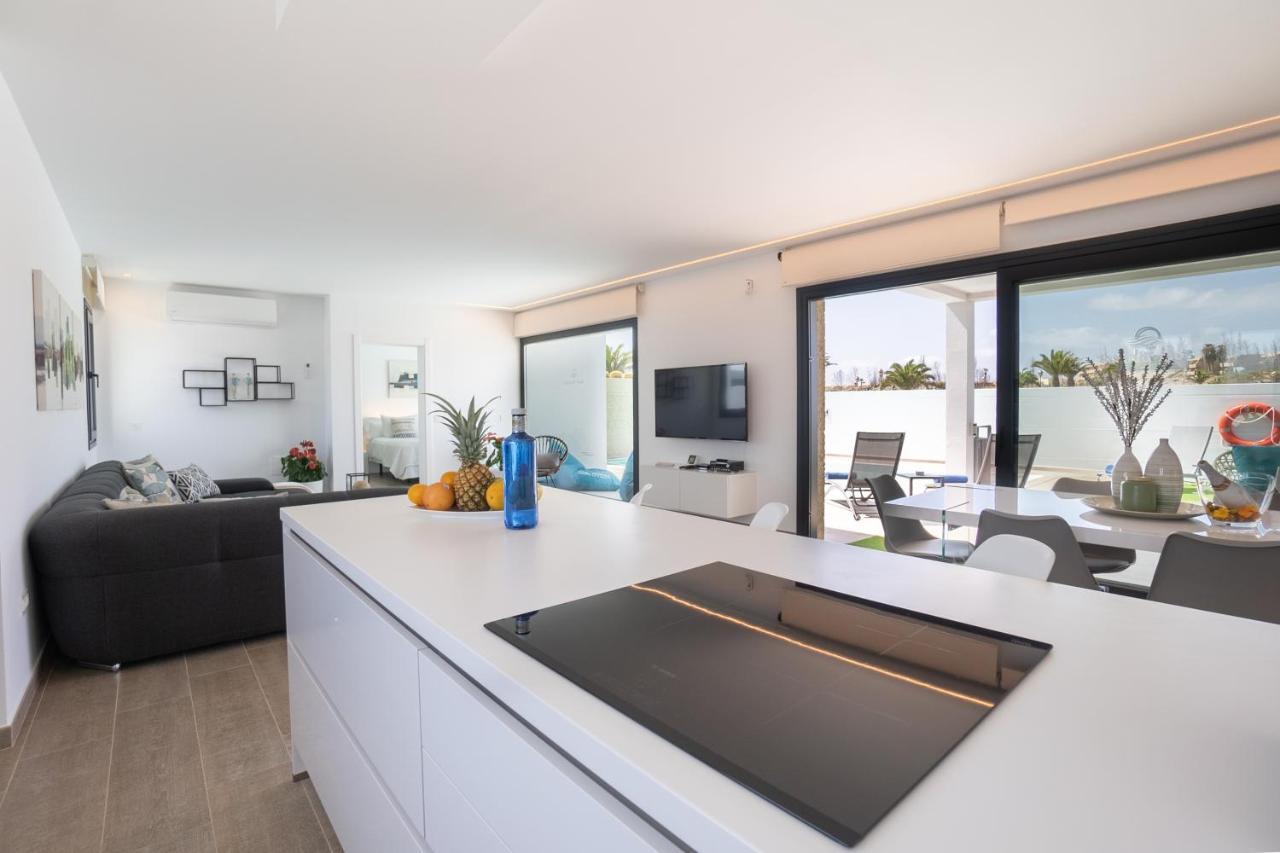 Sea Breeze Villas Lapa And Claca Playa Blanca  Exteriör bild