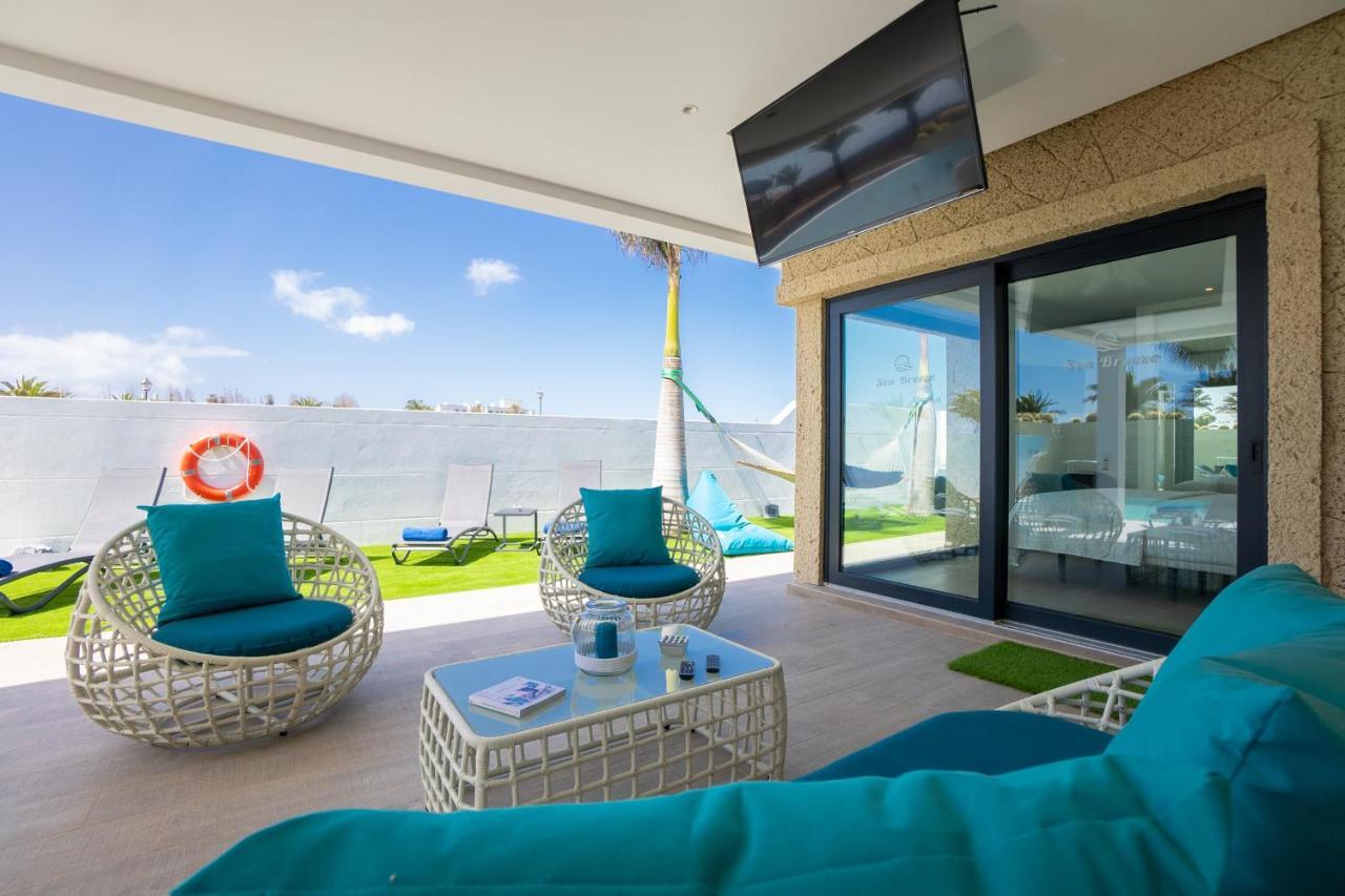 Sea Breeze Villas Lapa And Claca Playa Blanca  Exteriör bild